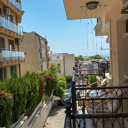 Apartment Morning Light Varna